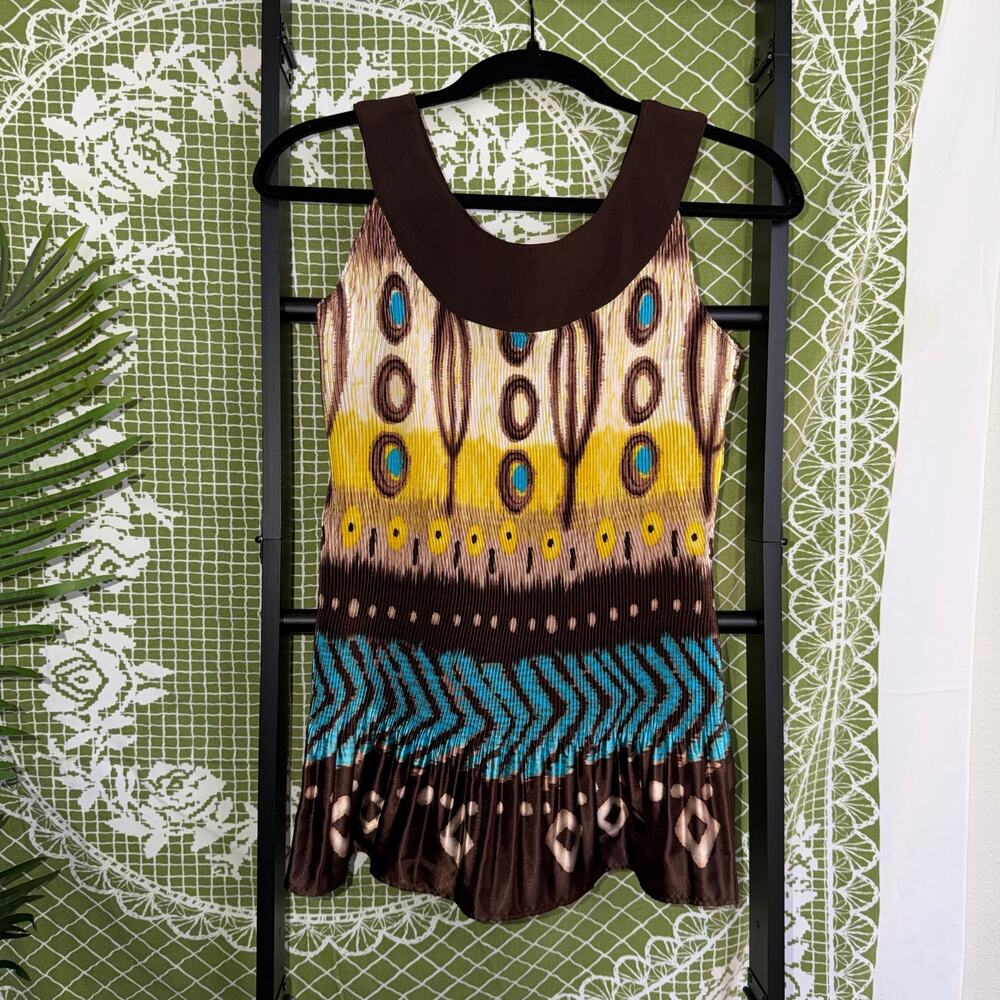Sere Made NY Pleated Boho Geometric Sleeveless Blouse - Size M